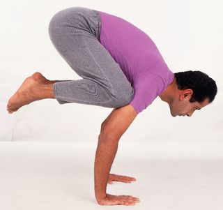 Mens-Yoga-Clothing-734060